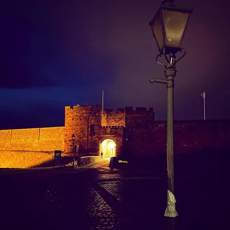 公寓 No23 - Bright & Spacious 2nd Floor Flat - Pet Friendly - Noon Check Out