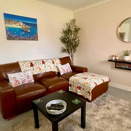 公寓 No23 - Bright & Spacious 2nd Floor Flat - Pet Friendly - Noon Check Out